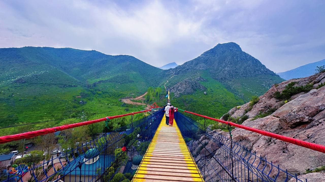 Посёлок Имам-ота и его святыни