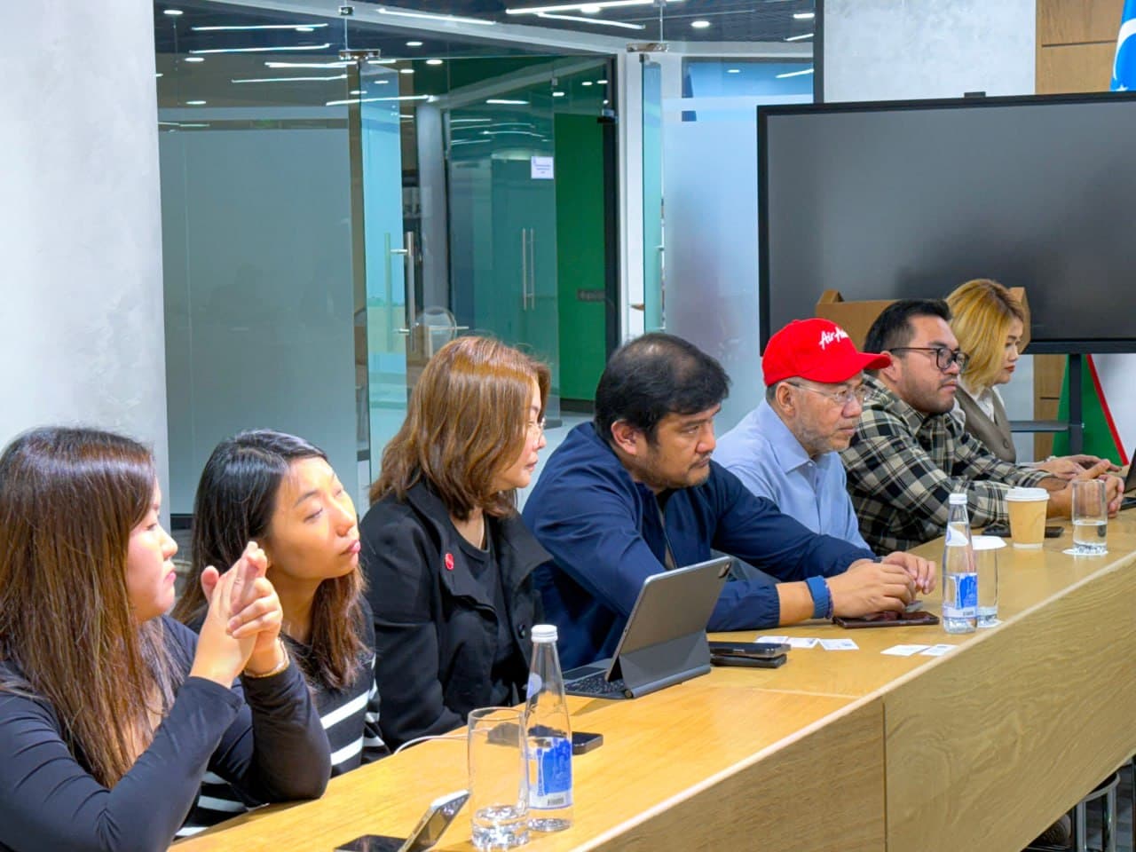 Malayziya aviakompaniyasi bilan muntazam parvozlarni yo‘lga qo‘yish istiqbollari muhokama etildi