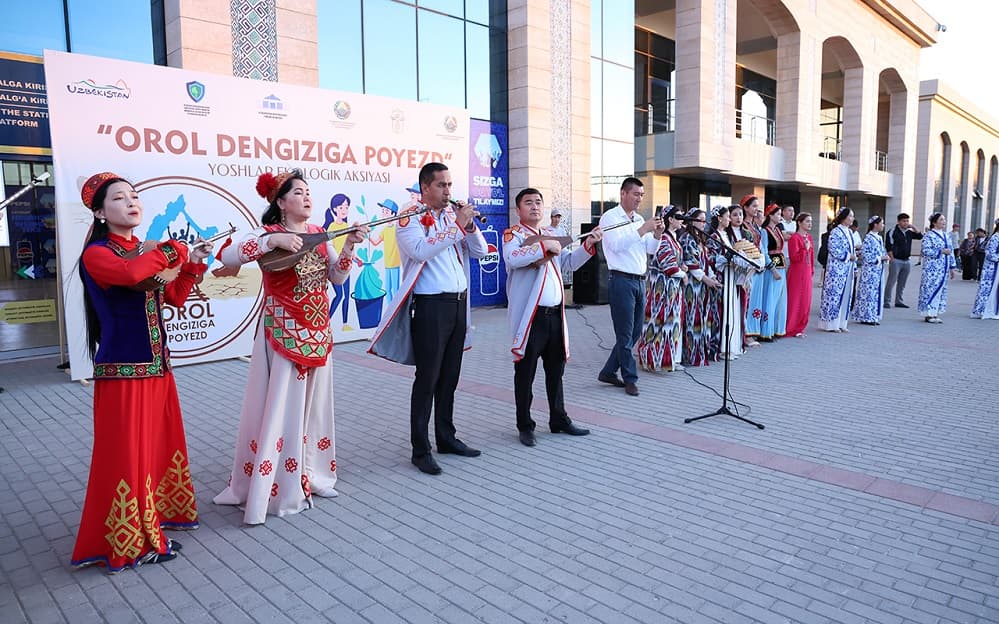 “Orol dengiziga poyezd” yoshlarni turizmni rivojlantirish va tabiatni muhofaza qilish uchun birlashtiradi