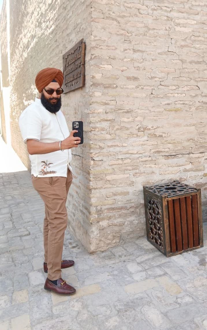 Ведущие индийские блогеры продвигают туризм Узбекистана