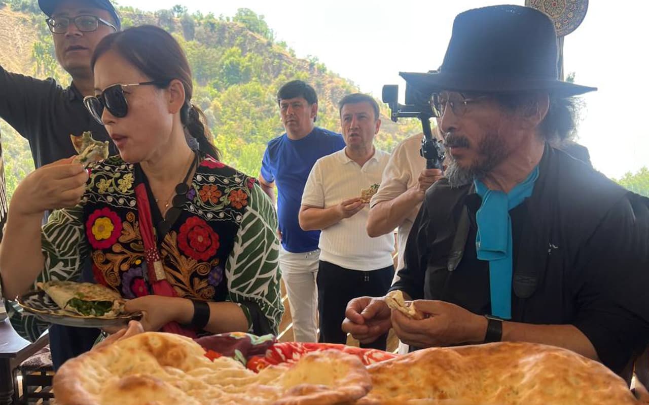 Creative team of South Korean magazine “MOVE” explores the tourism potential of Tashkent region