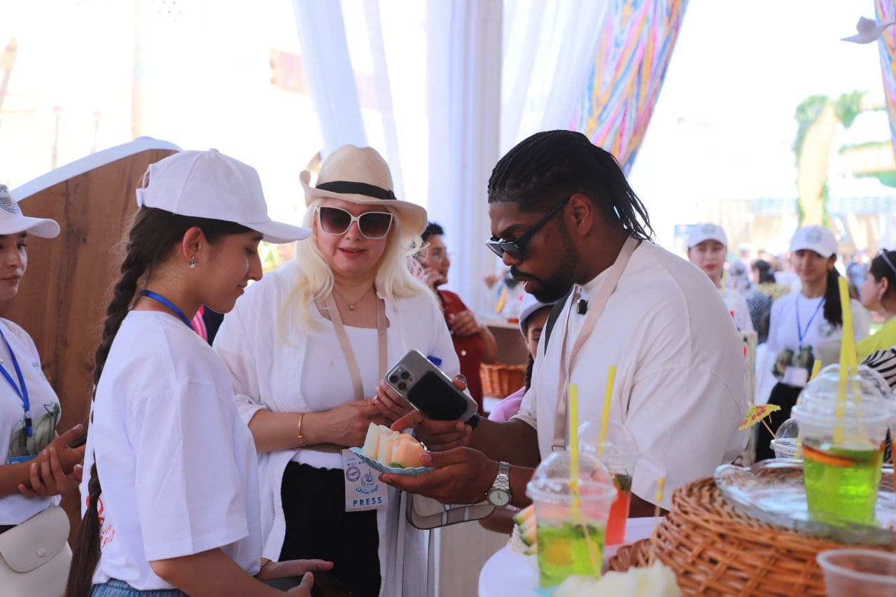 Участники «Школы юных гидов» на практике