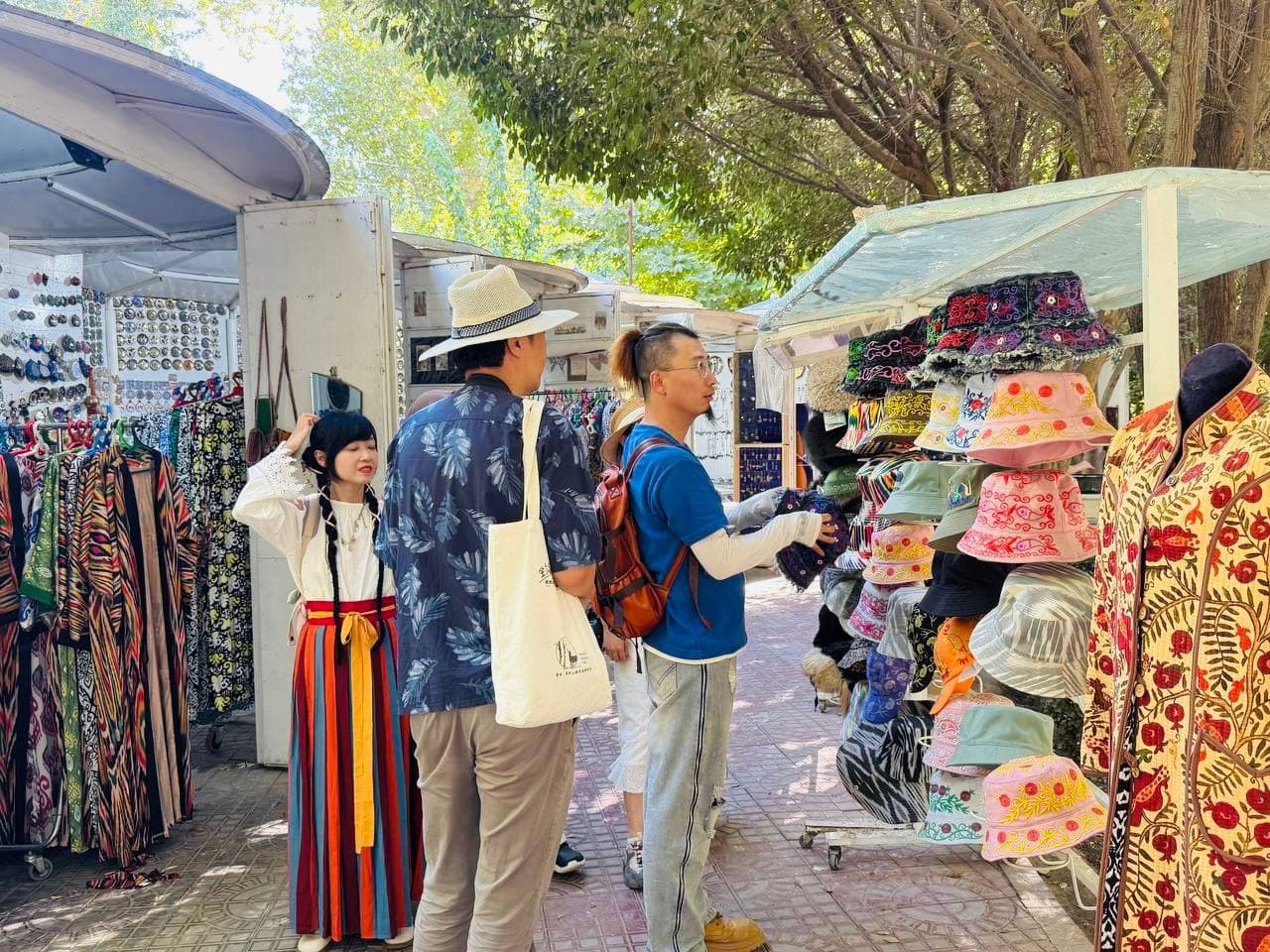 Xitoylik mashhur blogerlar O‘zbekistonning sayyohlik salohiyati bilan tanishdilar