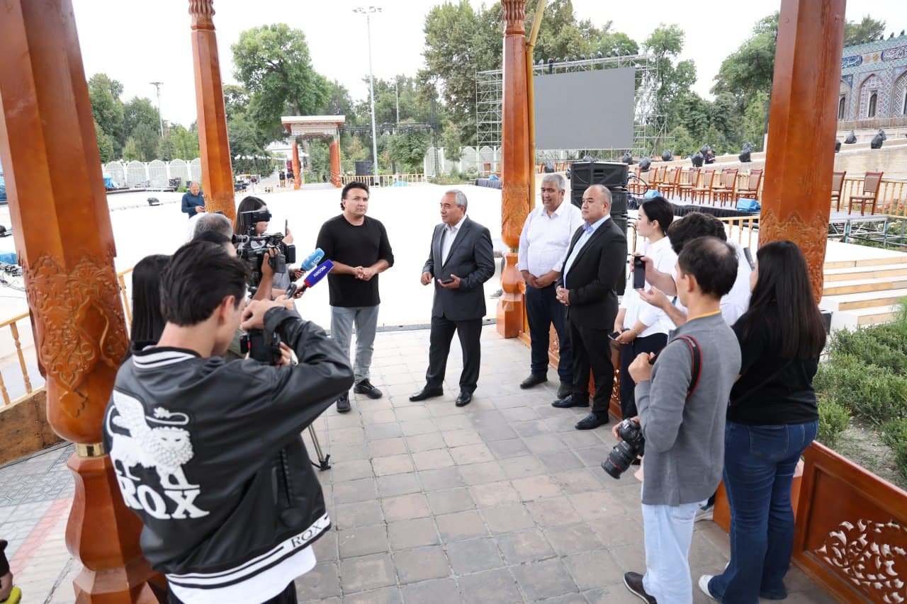 Media representatives and bloggers explore the tourism potential of the Fergana region