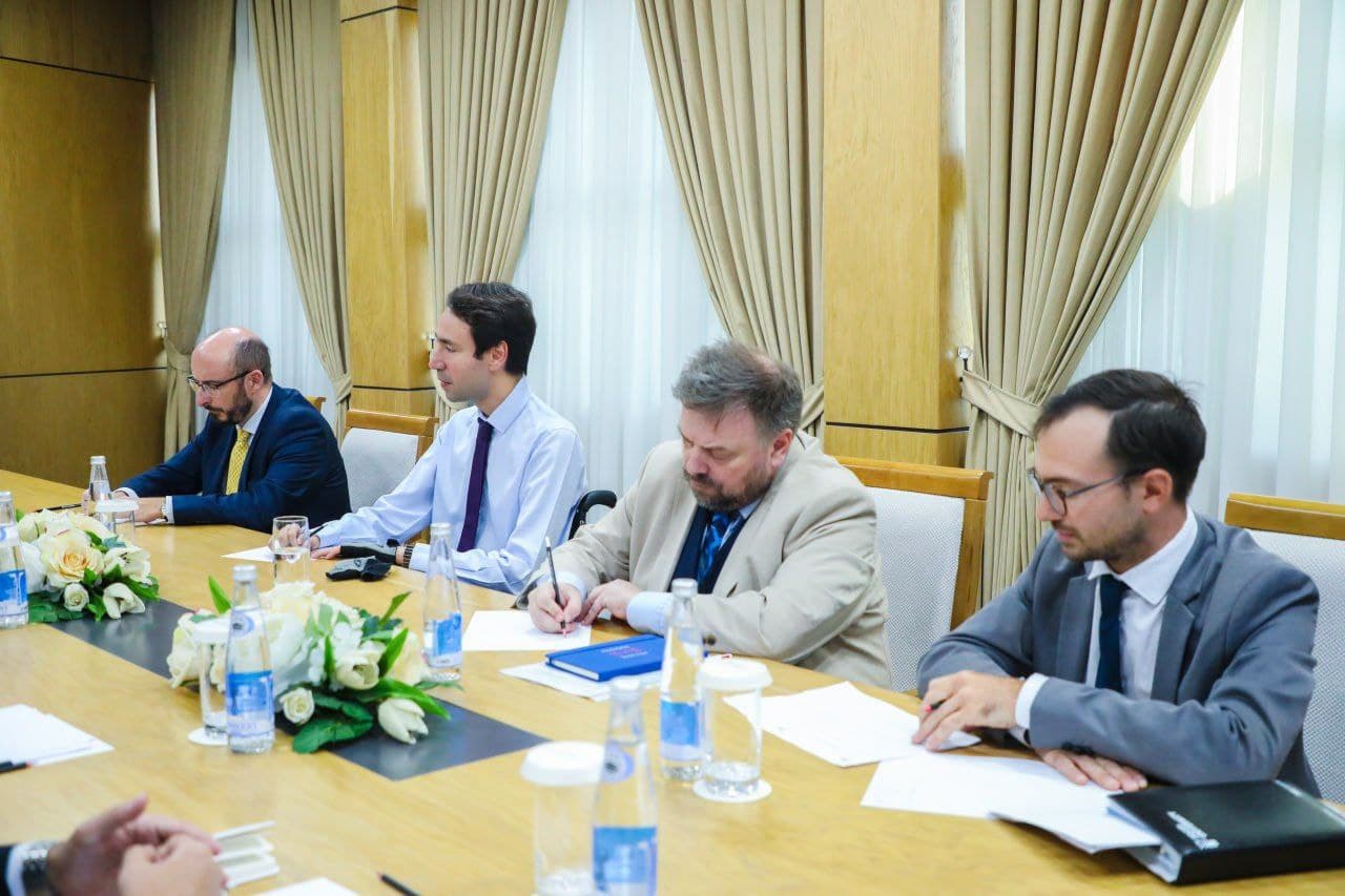 Uzbekistan and France discuss tourism cooperation at the Tourism Committee