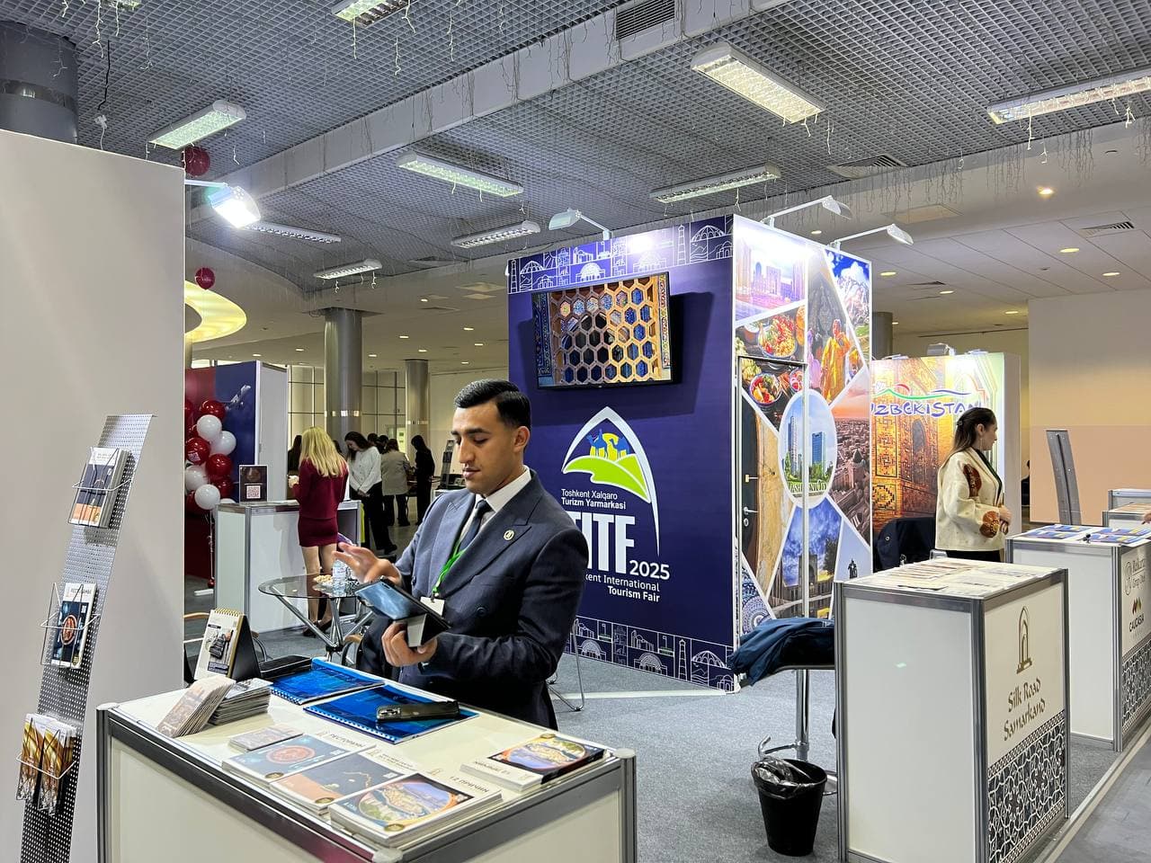 Туристический потенциал Узбекистана представлен на международной выставке «EXPOTRAVEL-2025»