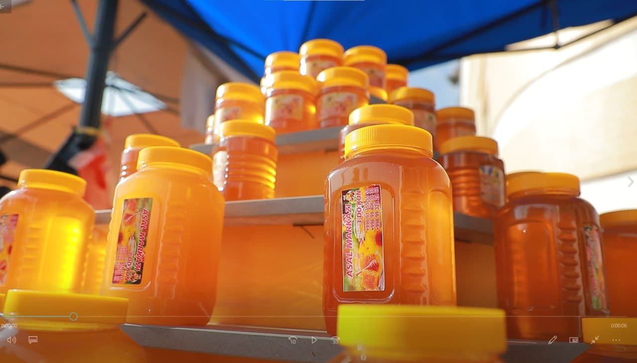 В Намангане стартовал IV Международный фестиваль меда