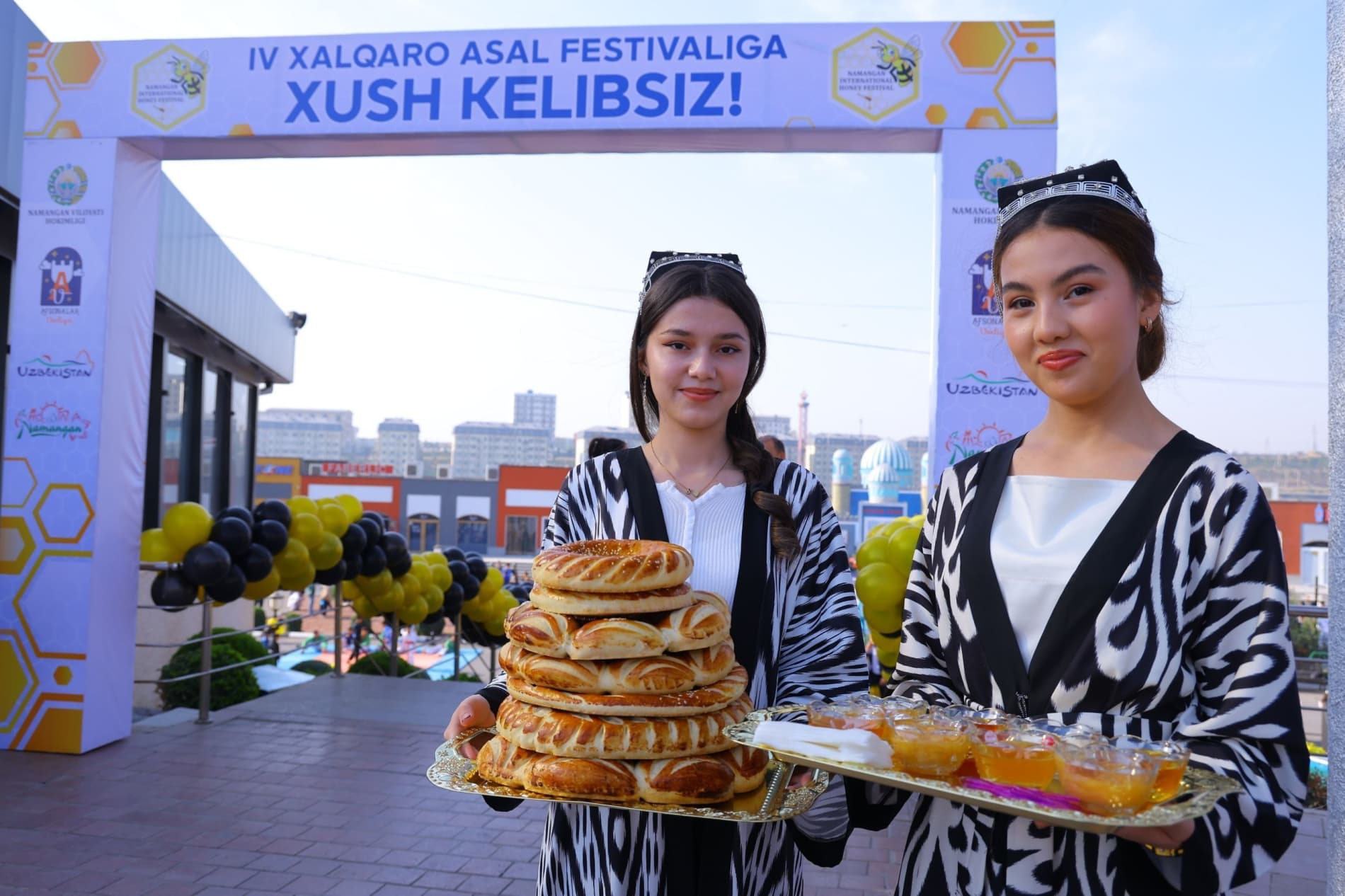 В Намангане стартовал IV Международный фестиваль меда