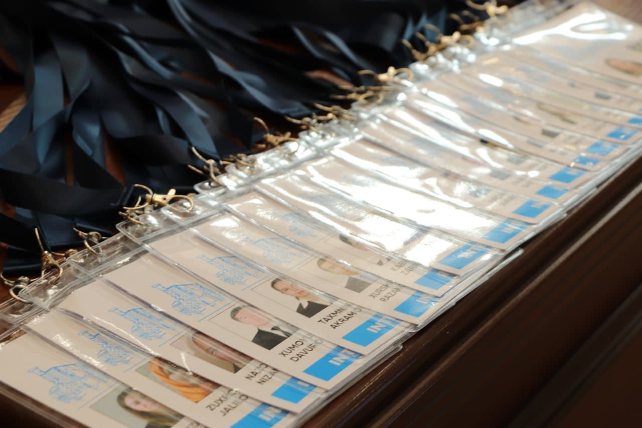 Подготовка к 43-й сессии ЮНЕСКО в Самарканде: гидам и экскурсоводам вручены сертификаты