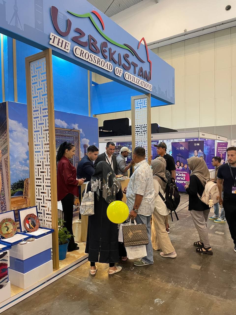 Uzbekistan’s tourism potential presented at the “Halal Kulture” exhibition in Indonesia