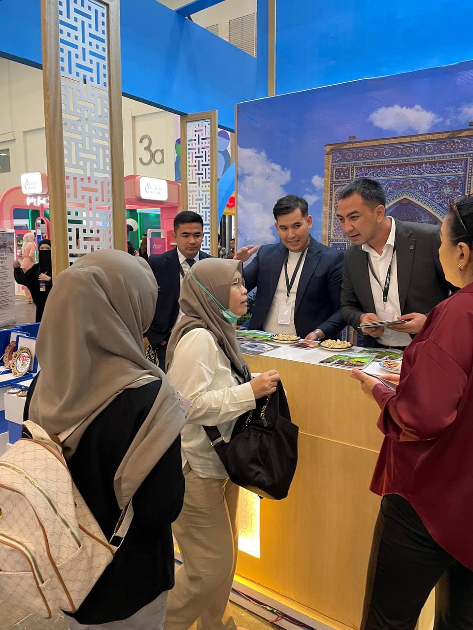 Uzbekistan’s tourism potential presented at the “Halal Kulture” exhibition in Indonesia