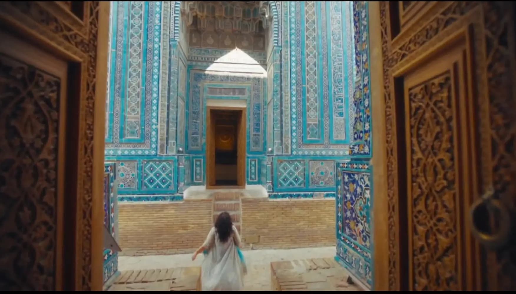 Premiere of a film “Uzbekistan: the Golden Road”