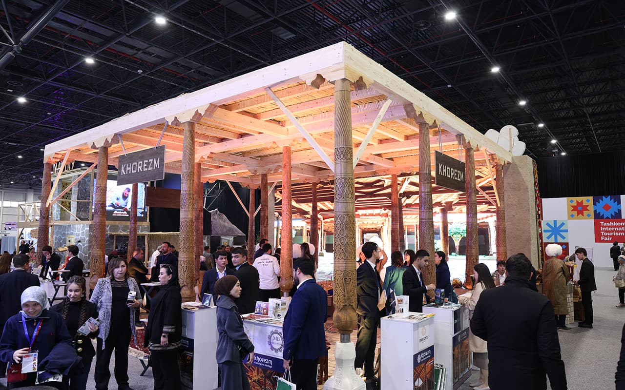 Xorazm viloyati delegatsiyasi “Ipak yo‘lida turizm” – Toshkent xalqaro turizm yarmarkasida ishtirok etmoqda