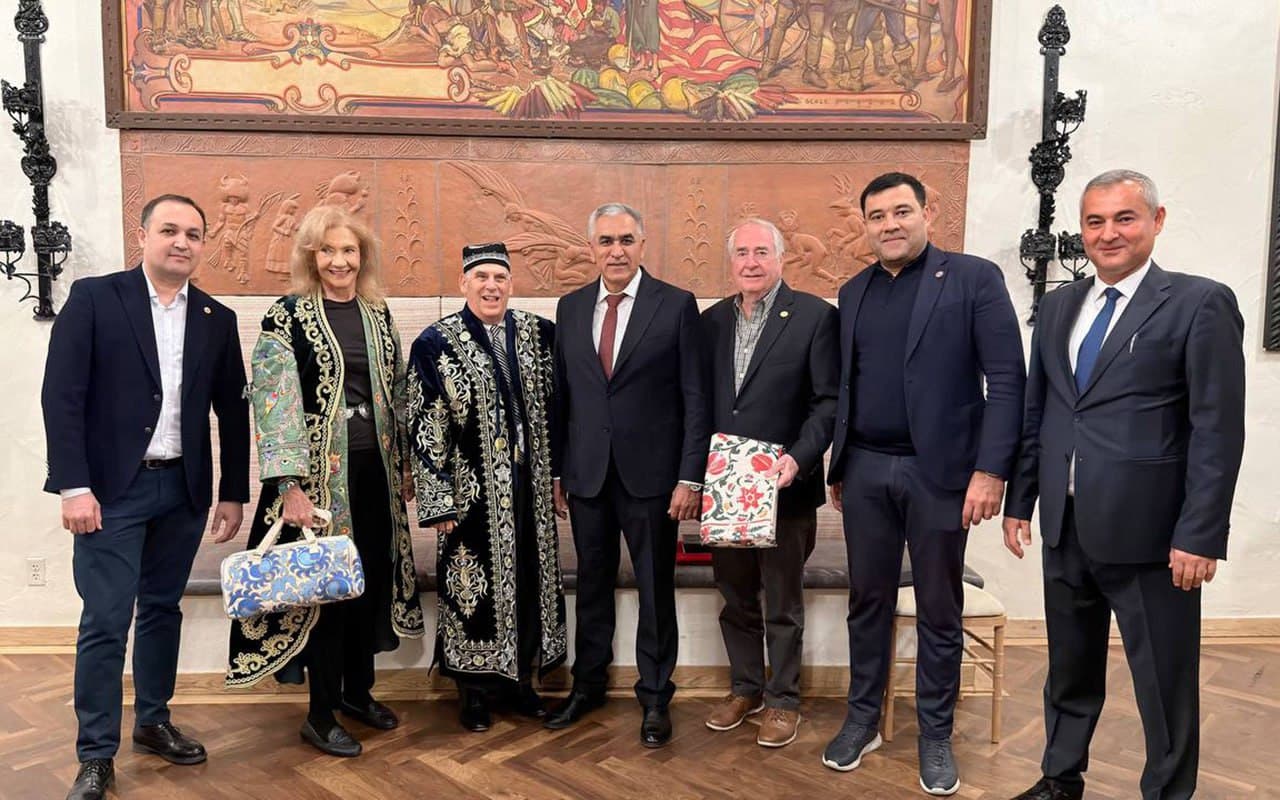 Рассмотрены возможности увеличения туристического потока из США в Бухару