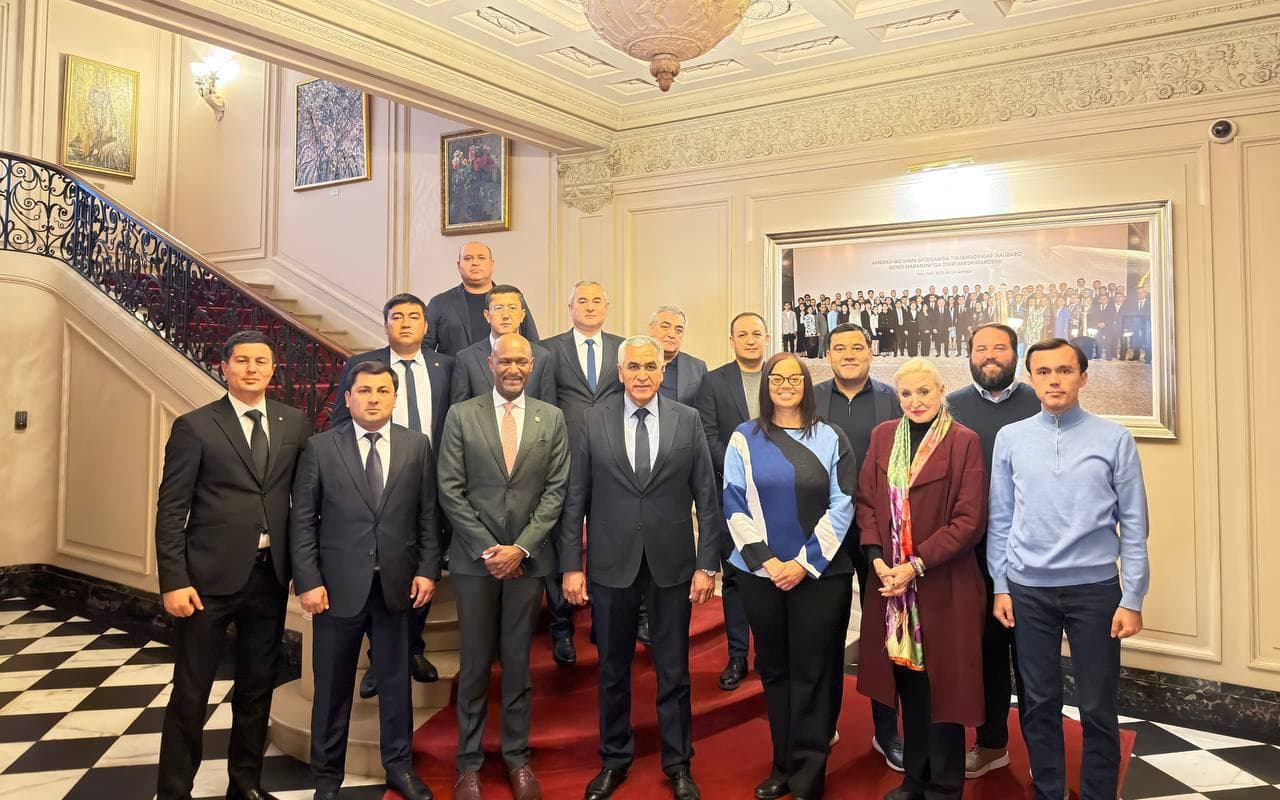 Рассмотрены возможности увеличения туристического потока из США в Бухару