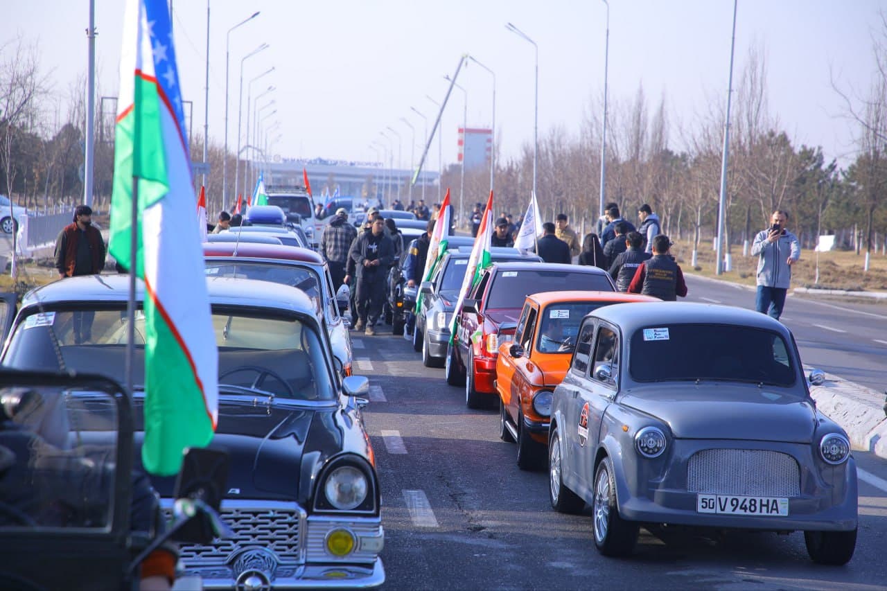 Namangan welcomes car enthusiasts