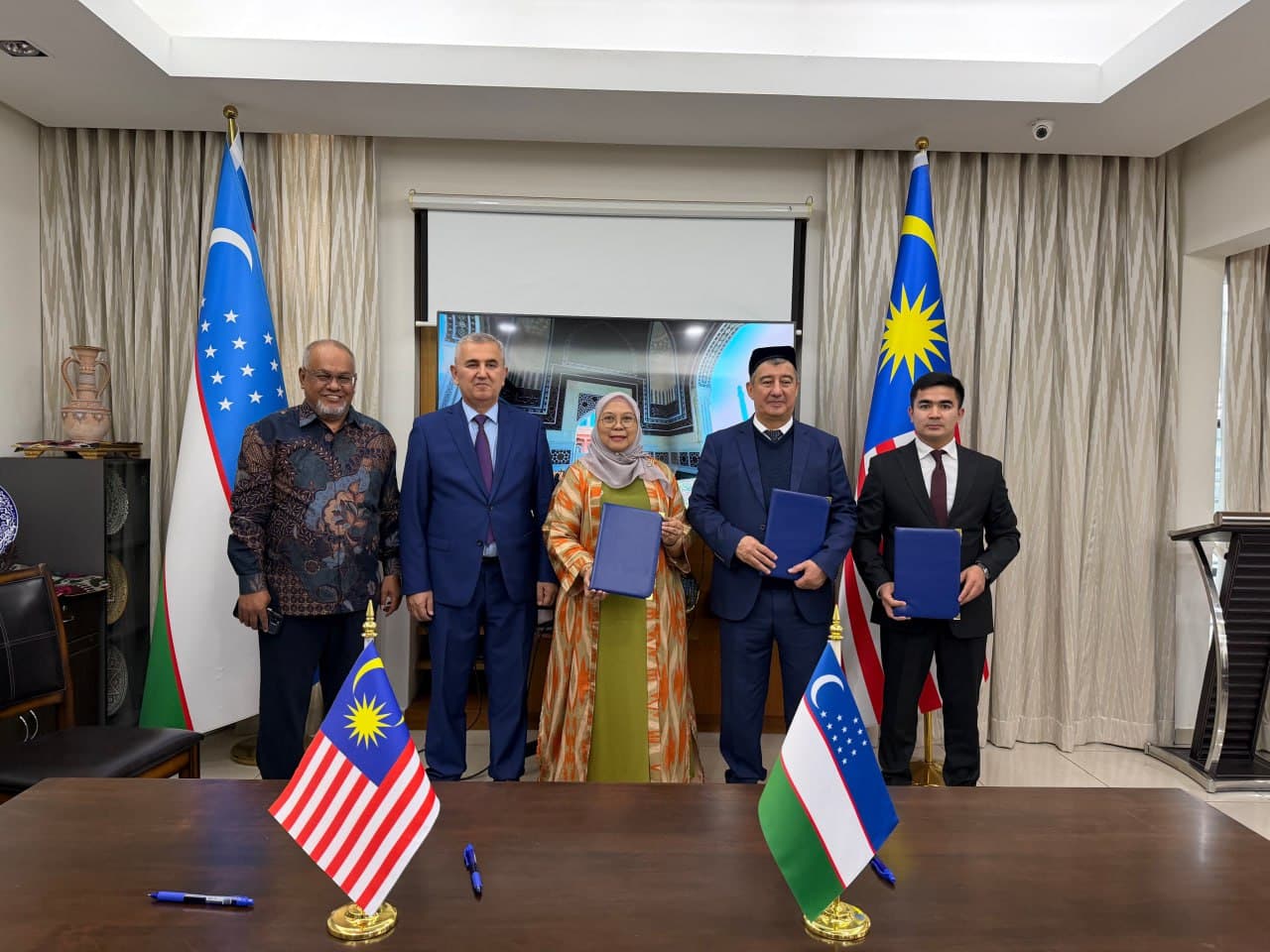 “Umrah Plus” project presented in Malaysia