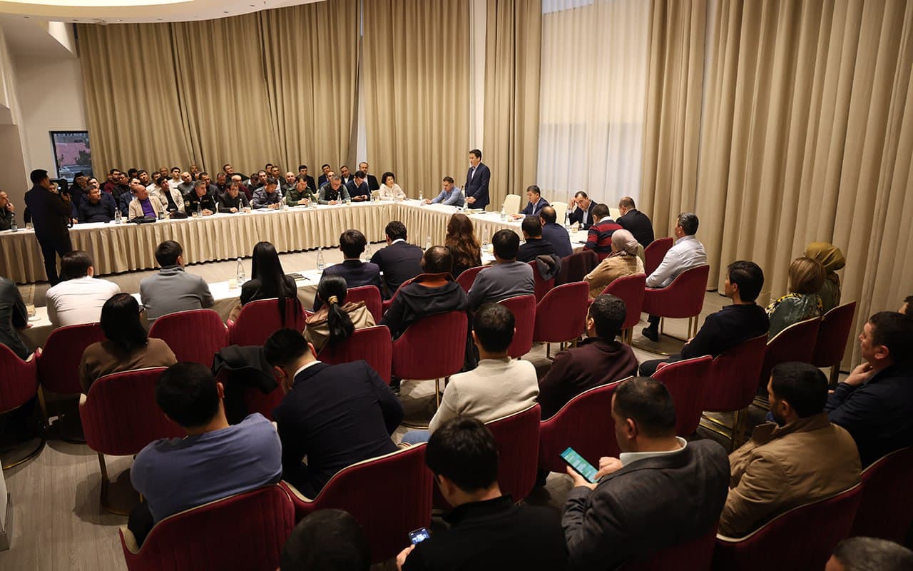 Samarqandda turizm infratuzilmasini modernizatsiya qilish va hamkorlikni kuchaytirish masalalari muhokama qilindi