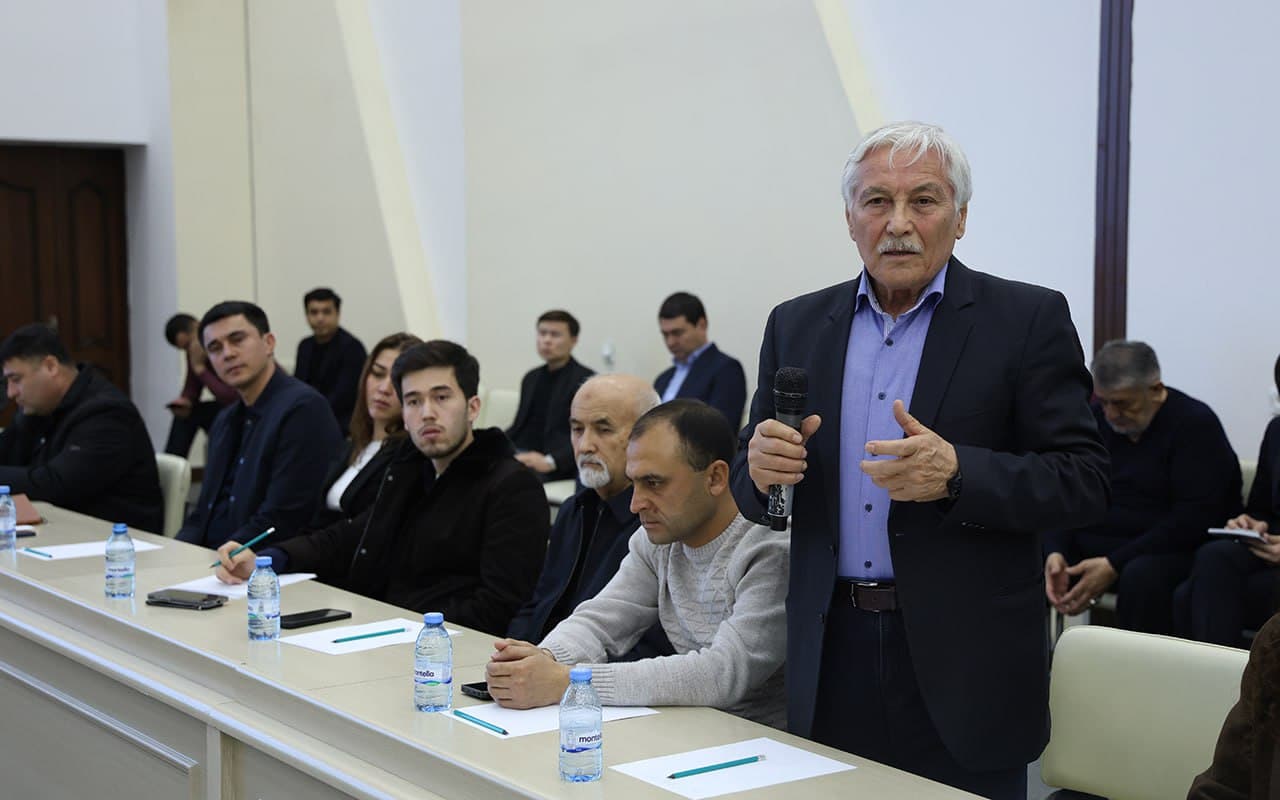 Samarqandda turizm infratuzilmasini modernizatsiya qilish va hamkorlikni kuchaytirish masalalari muhokama qilindi