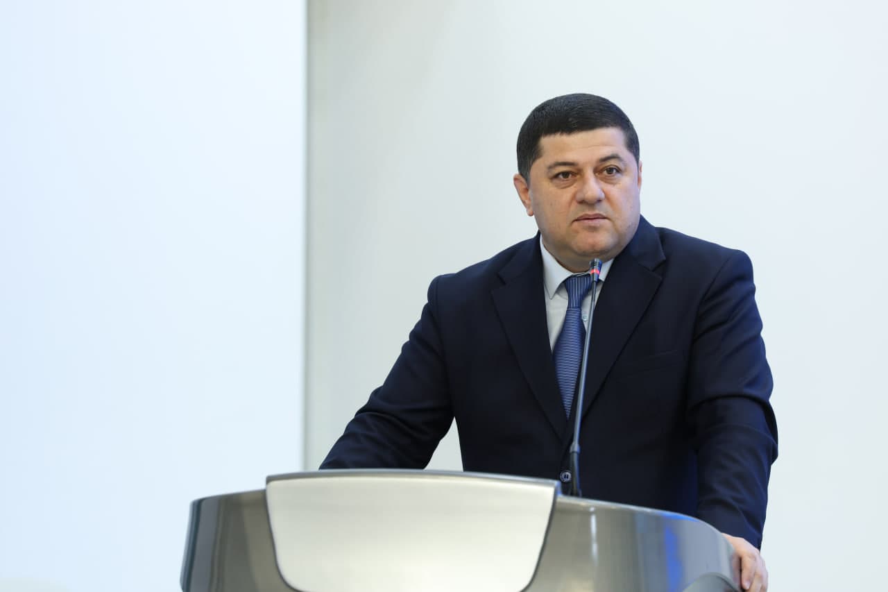 Организована встреча «Руководитель и молодежь» с участием руководства Комитета по туризму