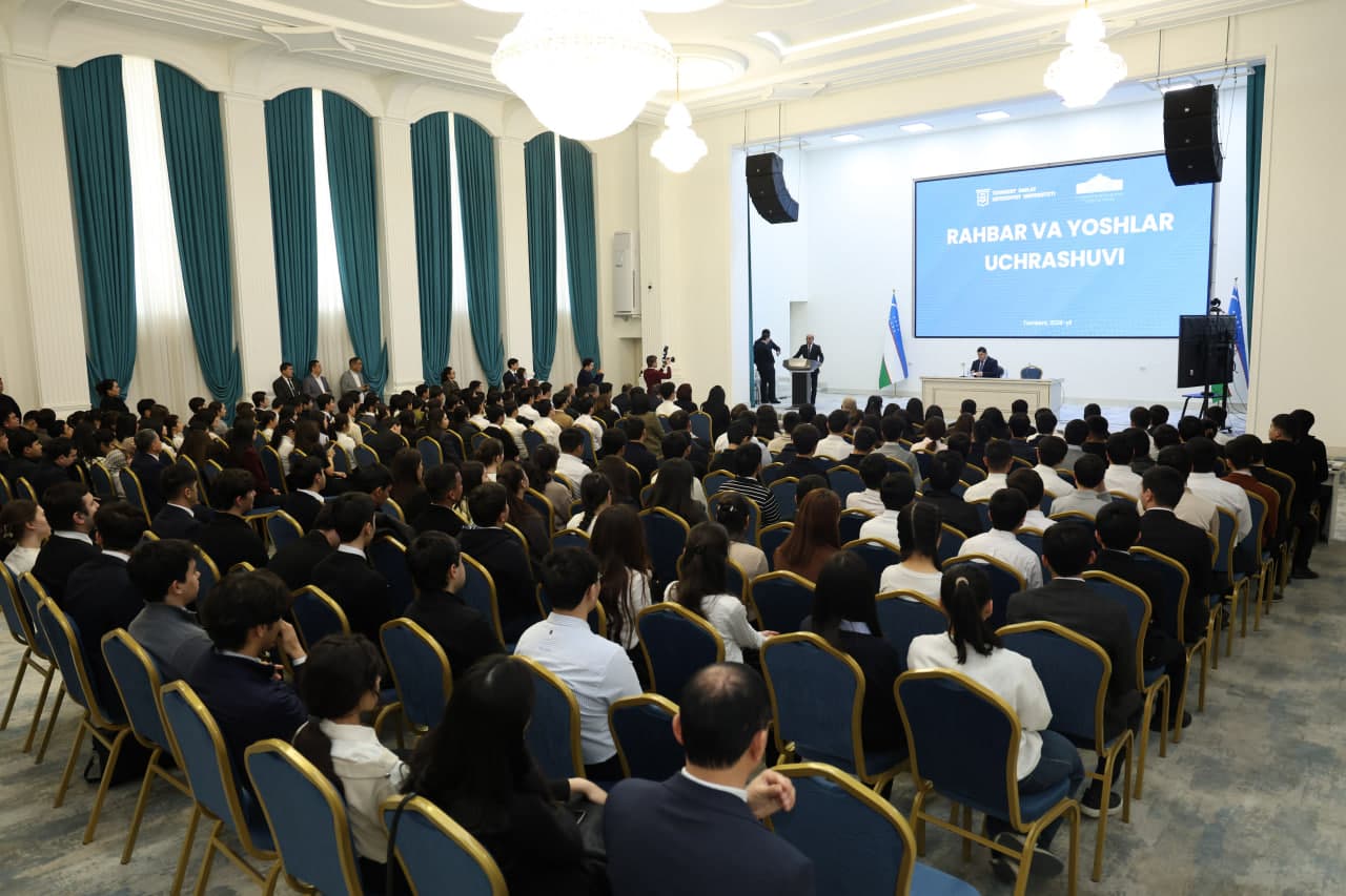 Организована встреча «Руководитель и молодежь» с участием руководства Комитета по туризму