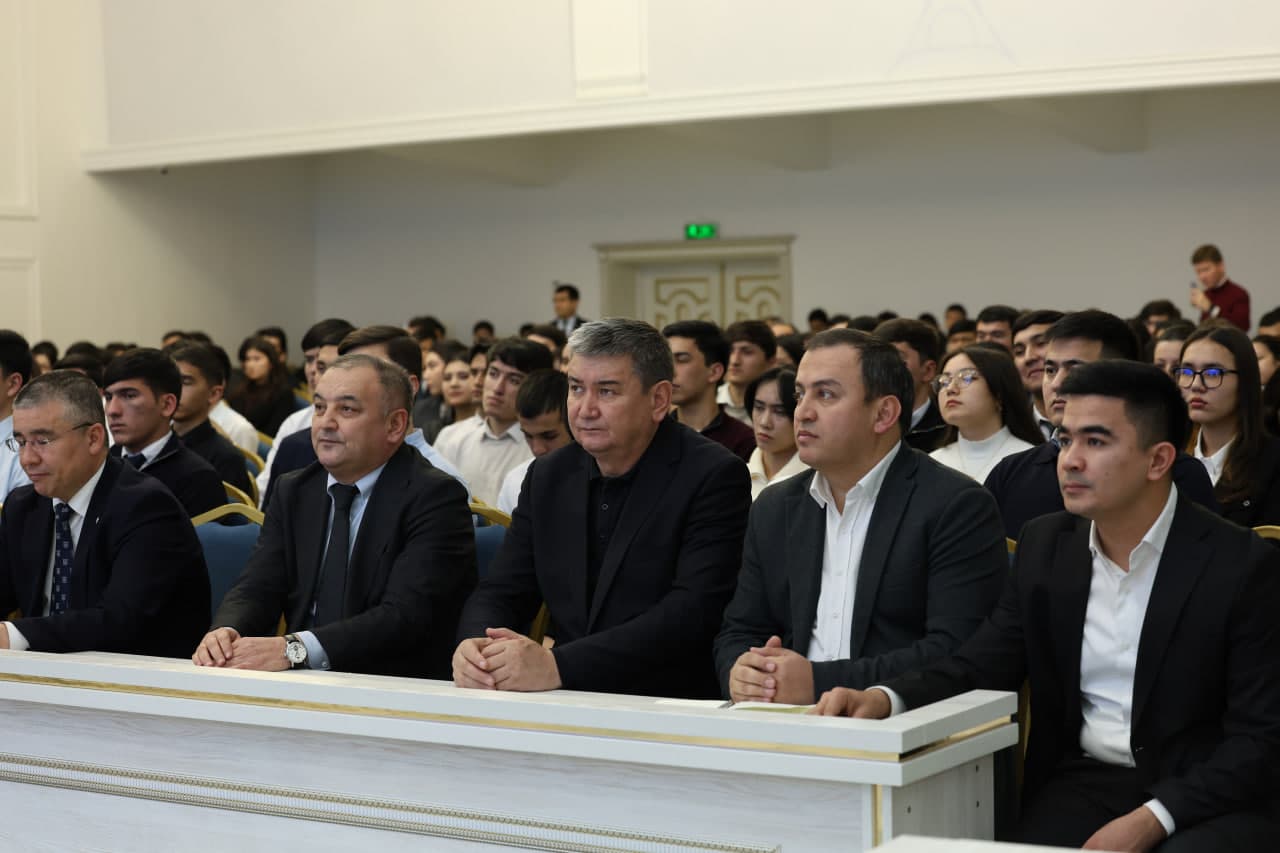 Организована встреча «Руководитель и молодежь» с участием руководства Комитета по туризму