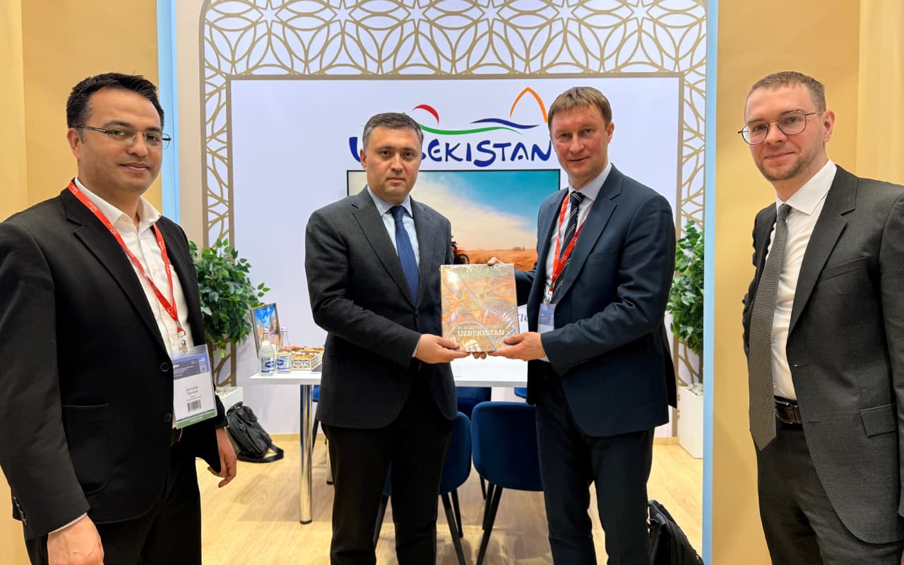 Узбекистан и авиакомпания «Utair» обсудили расширение маршрутной сети и увеличении количества рейсов