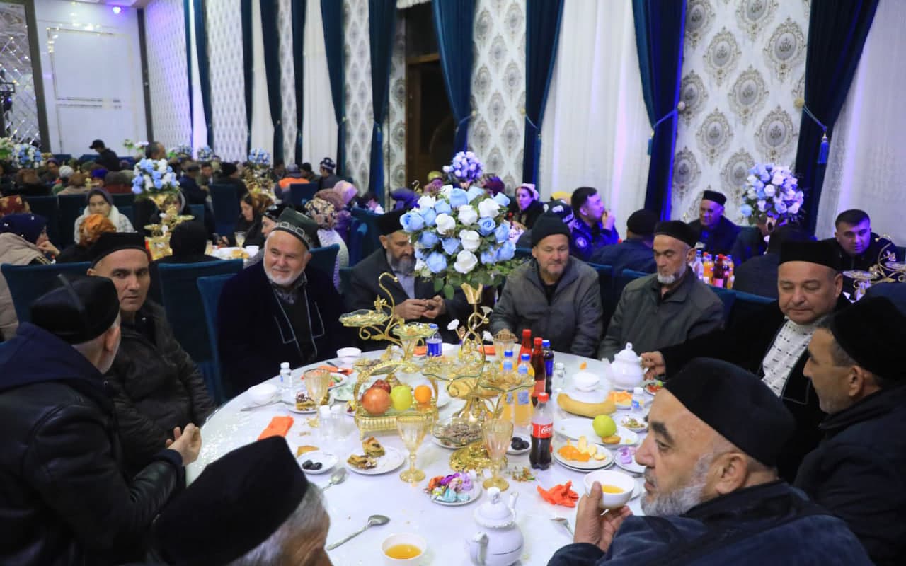 В Сариасийском и Алтынсайском районах Сурхандарьинской области были организованы ифтары по случаю Рамадана