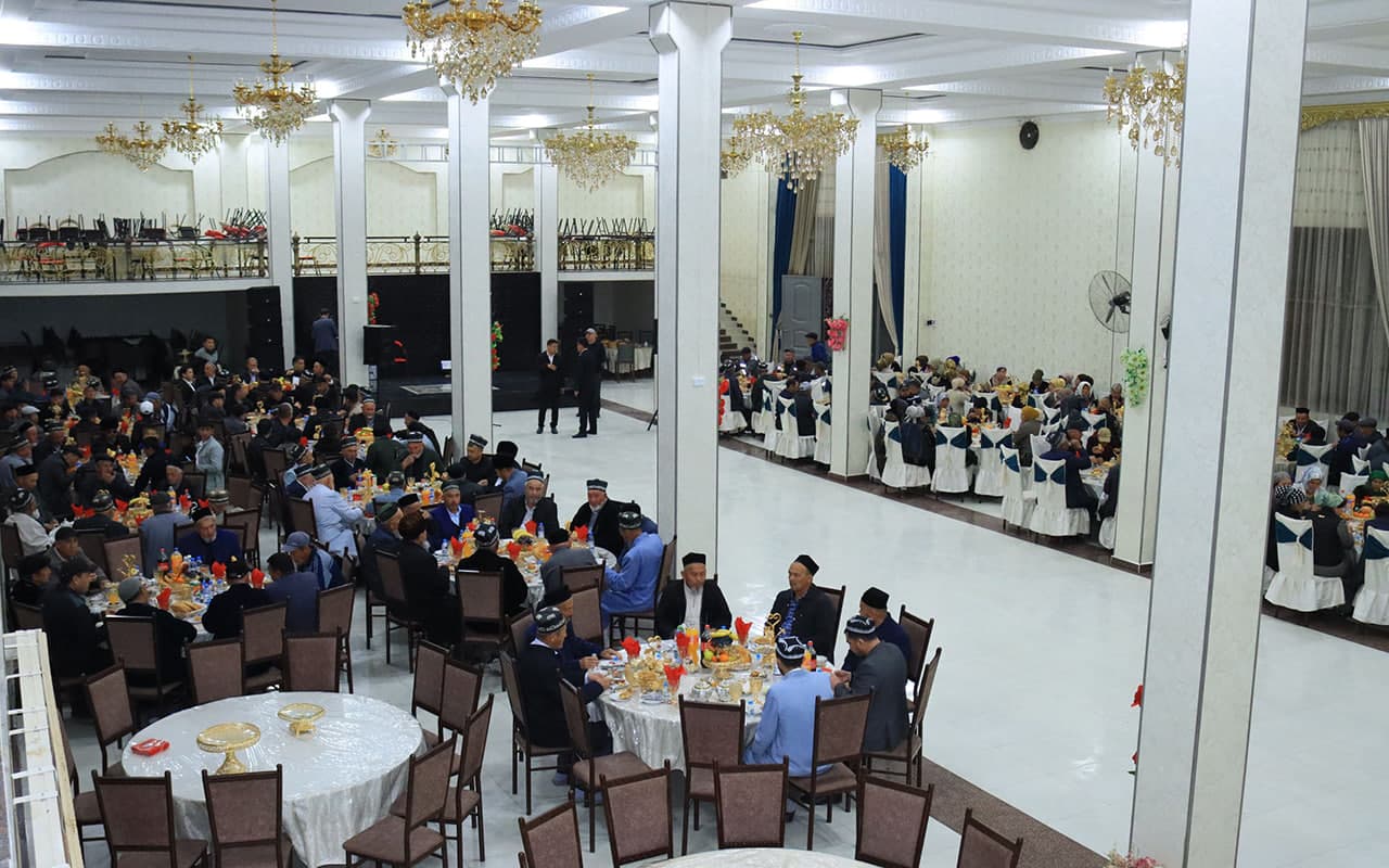 В Сариасийском и Алтынсайском районах Сурхандарьинской области были организованы ифтары по случаю Рамадана