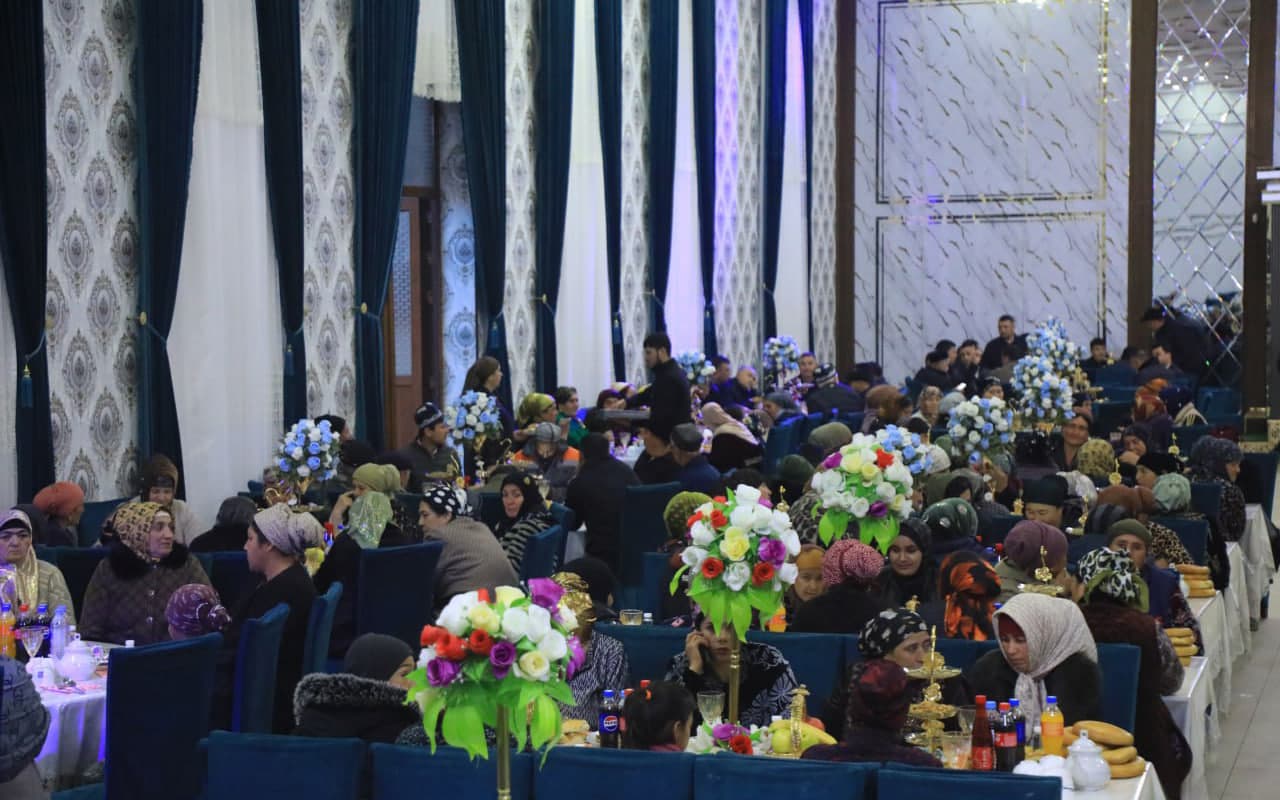 В Сариасийском и Алтынсайском районах Сурхандарьинской области были организованы ифтары по случаю Рамадана