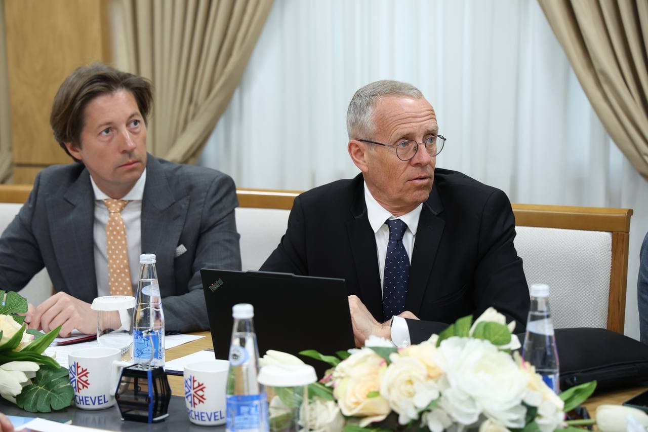 Prospects for expanding cooperation in mountain tourism discussed at the Tourism Committee with French partners