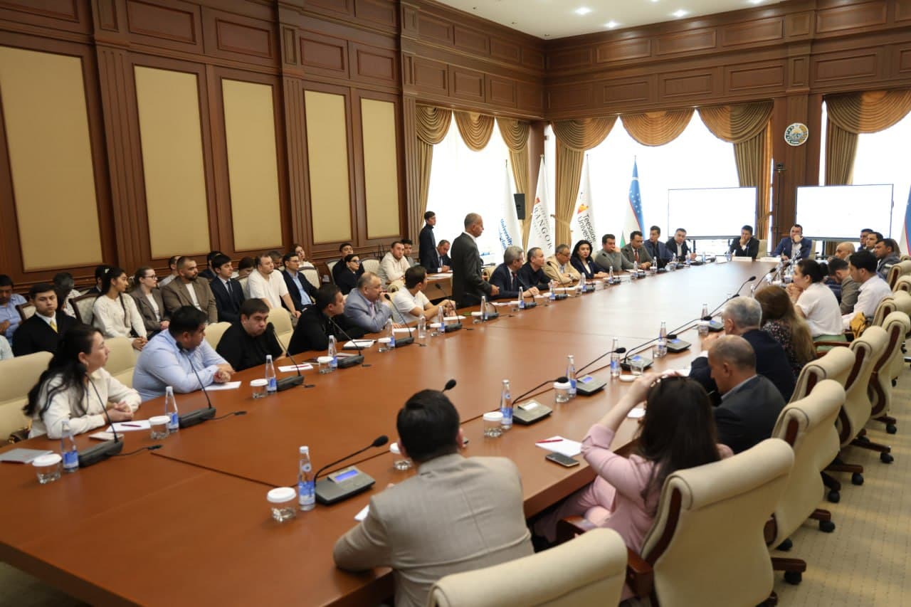 В Ташкенте состоялся открытый диалог с туроператорами и представителями туристической сферы