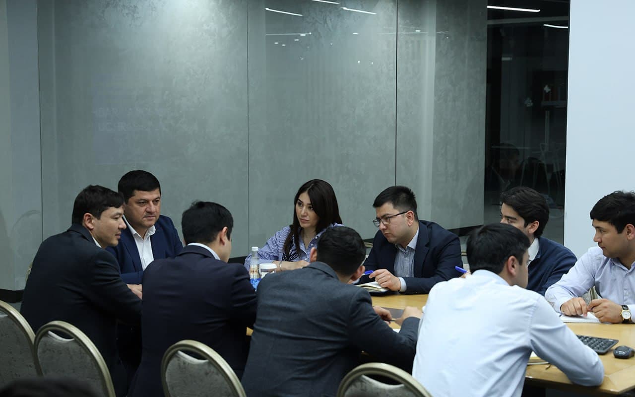 Turizm qo‘mitasida rais o‘rinbosarining yoshlar bilan uchrashuvi bo‘lib o‘tdi