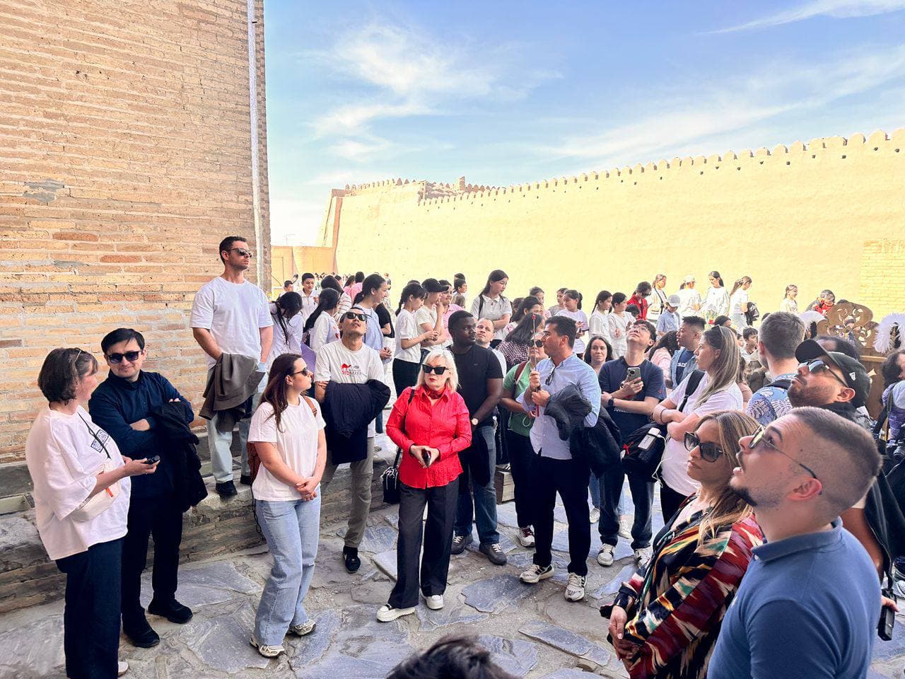 Leading European and Asian tour operators join info tour across Uzbekistan