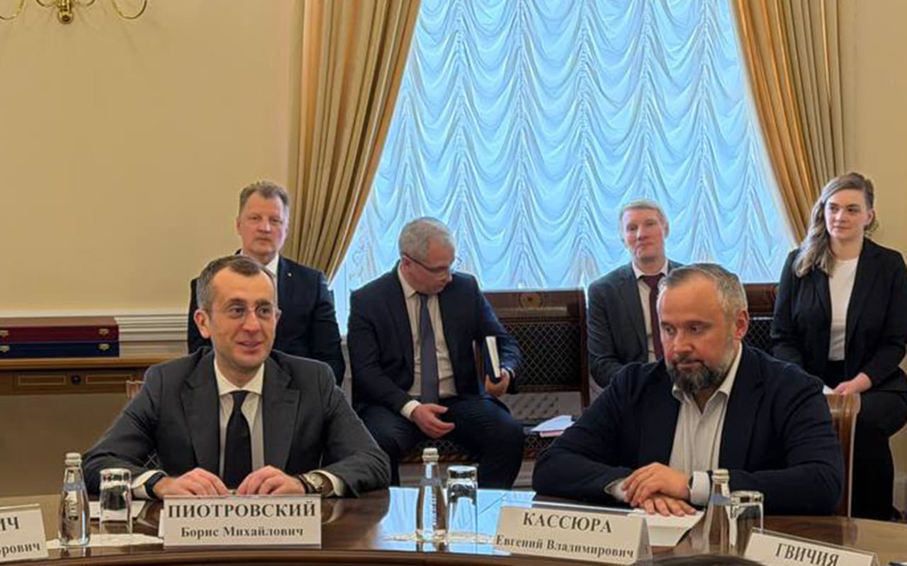 В Санкт-Петербурге обсуждены новые направления сотрудничества по развитию туризма Узбекистана