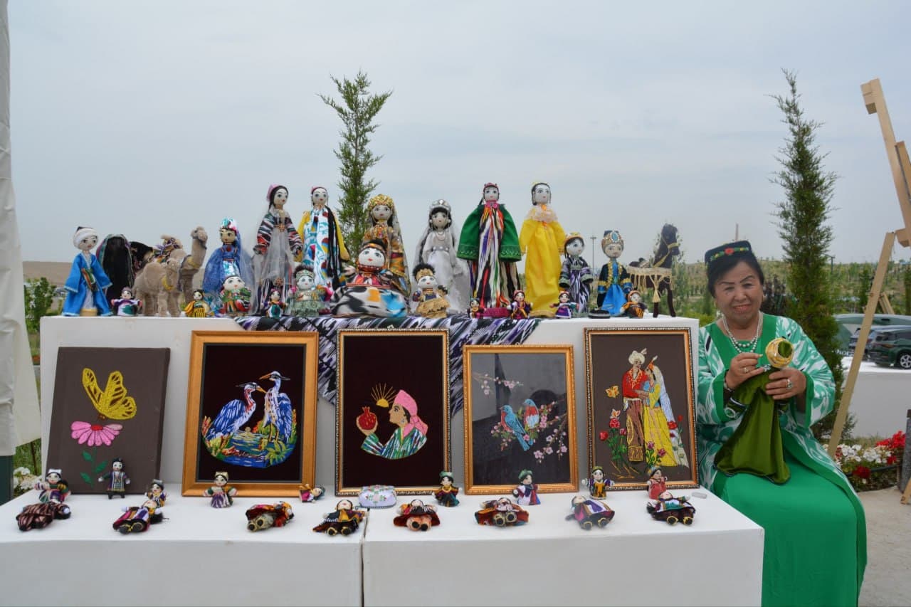 В городе Бабур проходит «Фестиваль художников»