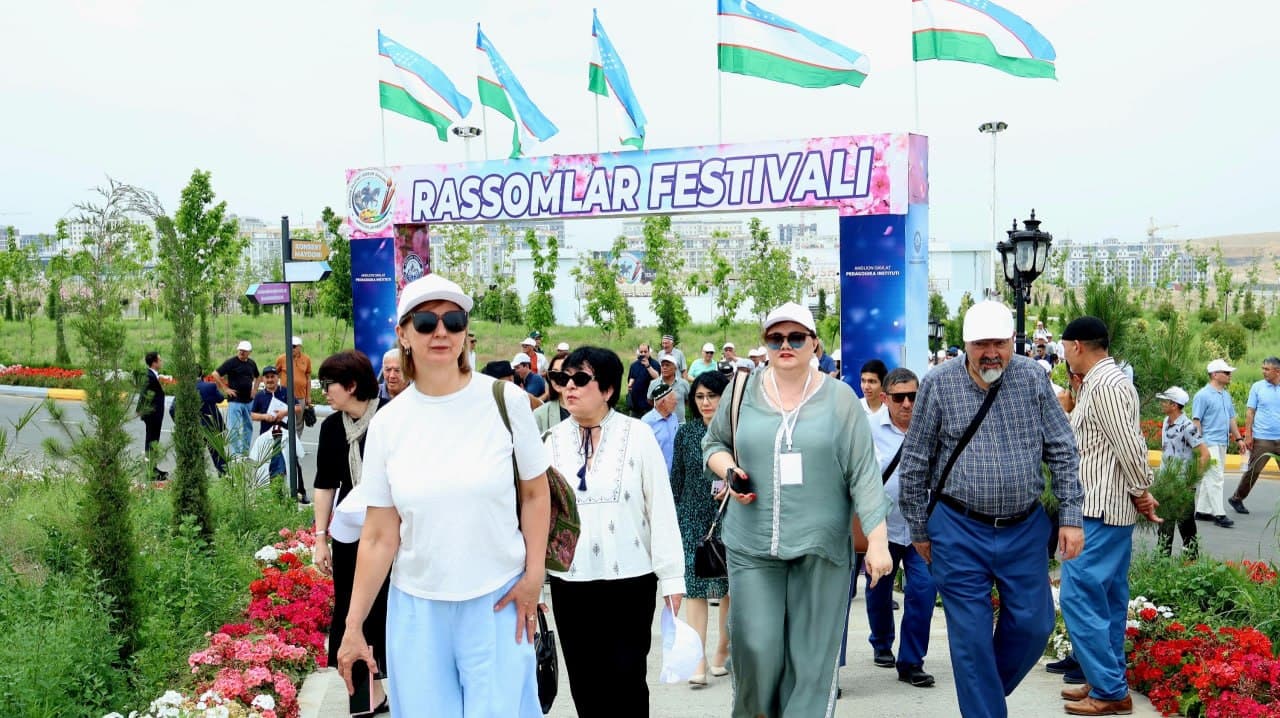 В городе Бабур проходит «Фестиваль художников»