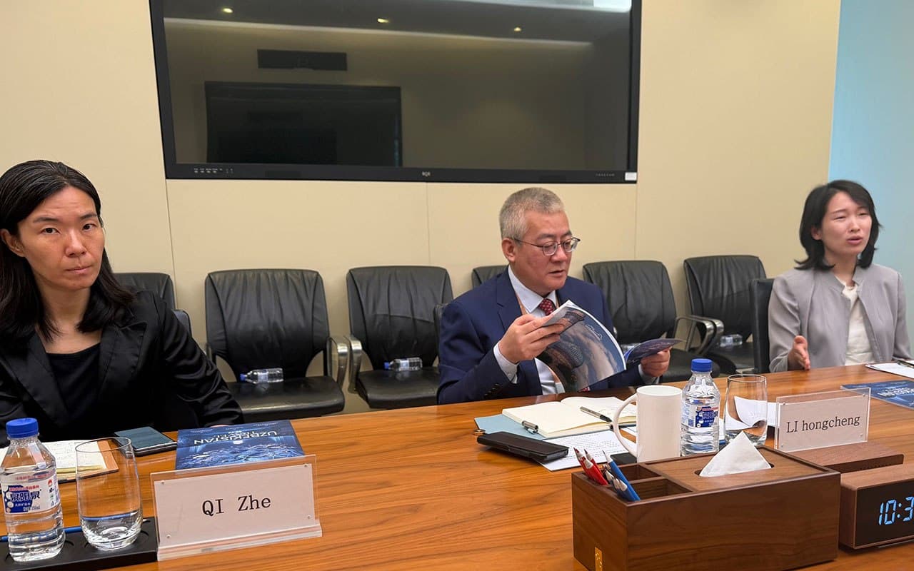 Plans discussed to improve tourism services and infrastructure based on Chinese experience