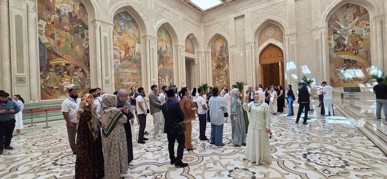 “Umra plyus ziyrat turizmi” yo‘nalishida Markaziy Osiyo turoperatorlari uchun infotur tashkil etildi