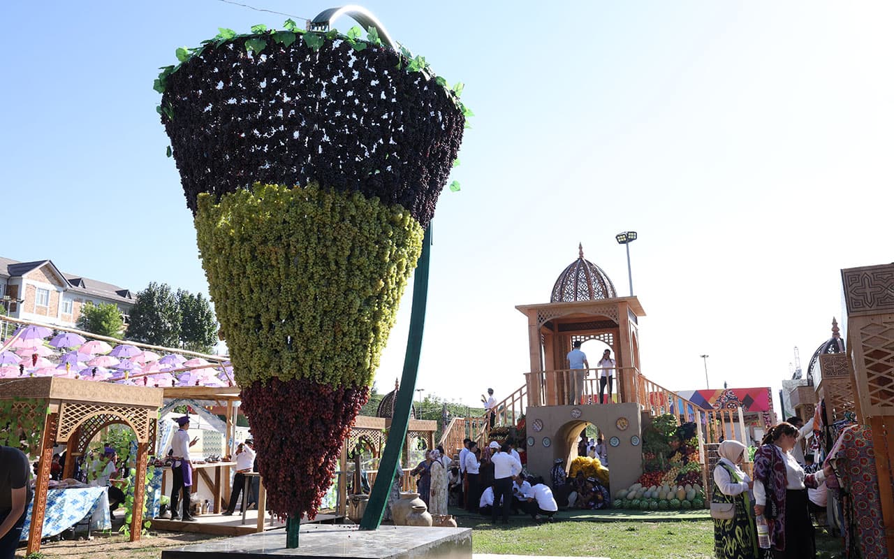 The opening ceremony of the international festival "Uzum Sayli" was held in Parkent