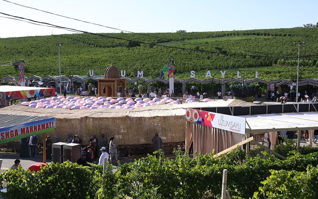 The opening ceremony of the international festival "Uzum Sayli" was held in Parkent