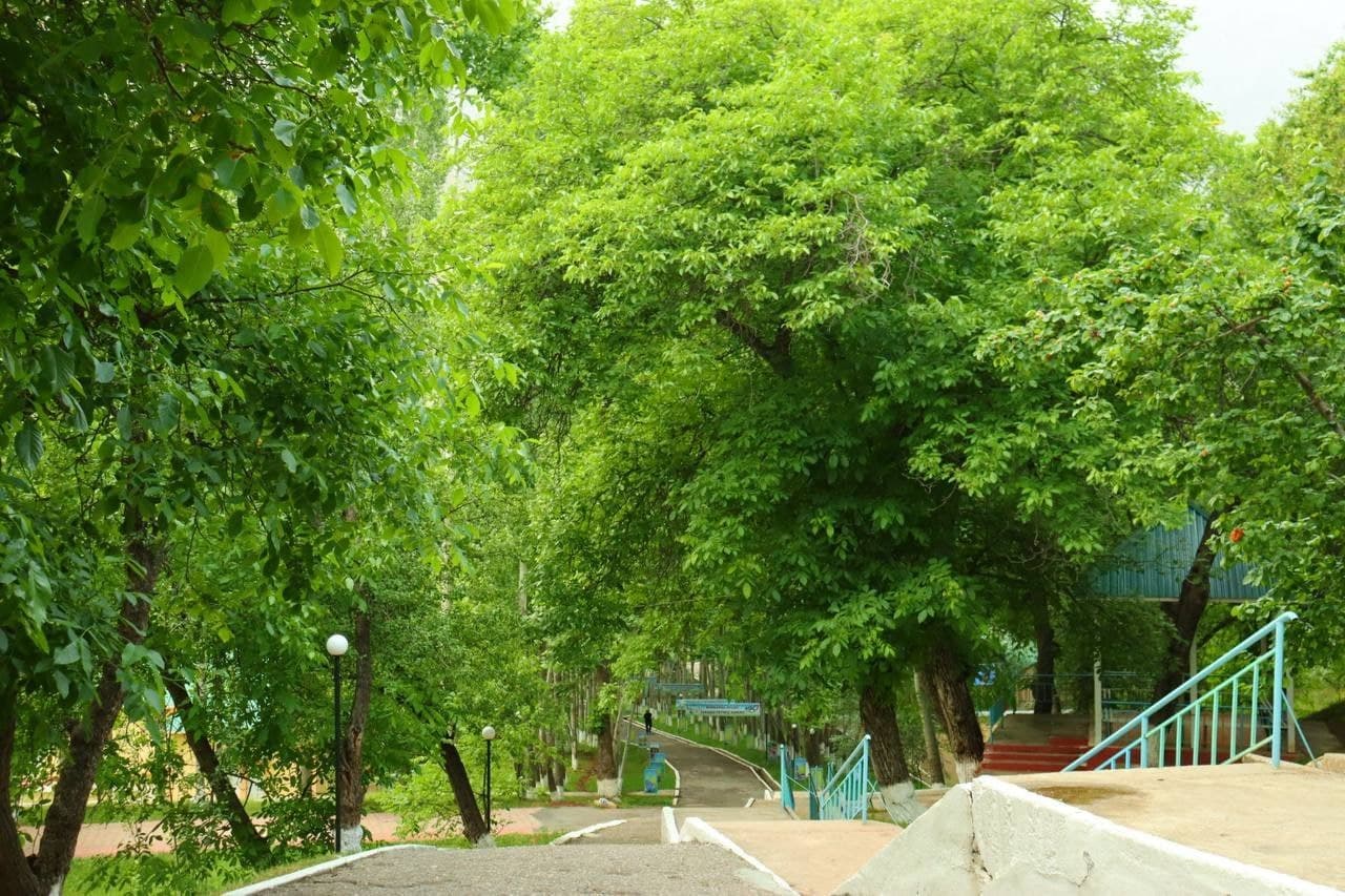 Buxoro turoperatorlari Surxondaryo turizmi imkoniyatlari bilan tanishdi