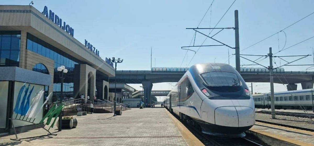 Modern electric train to launch on the Tashkent–Andijan route