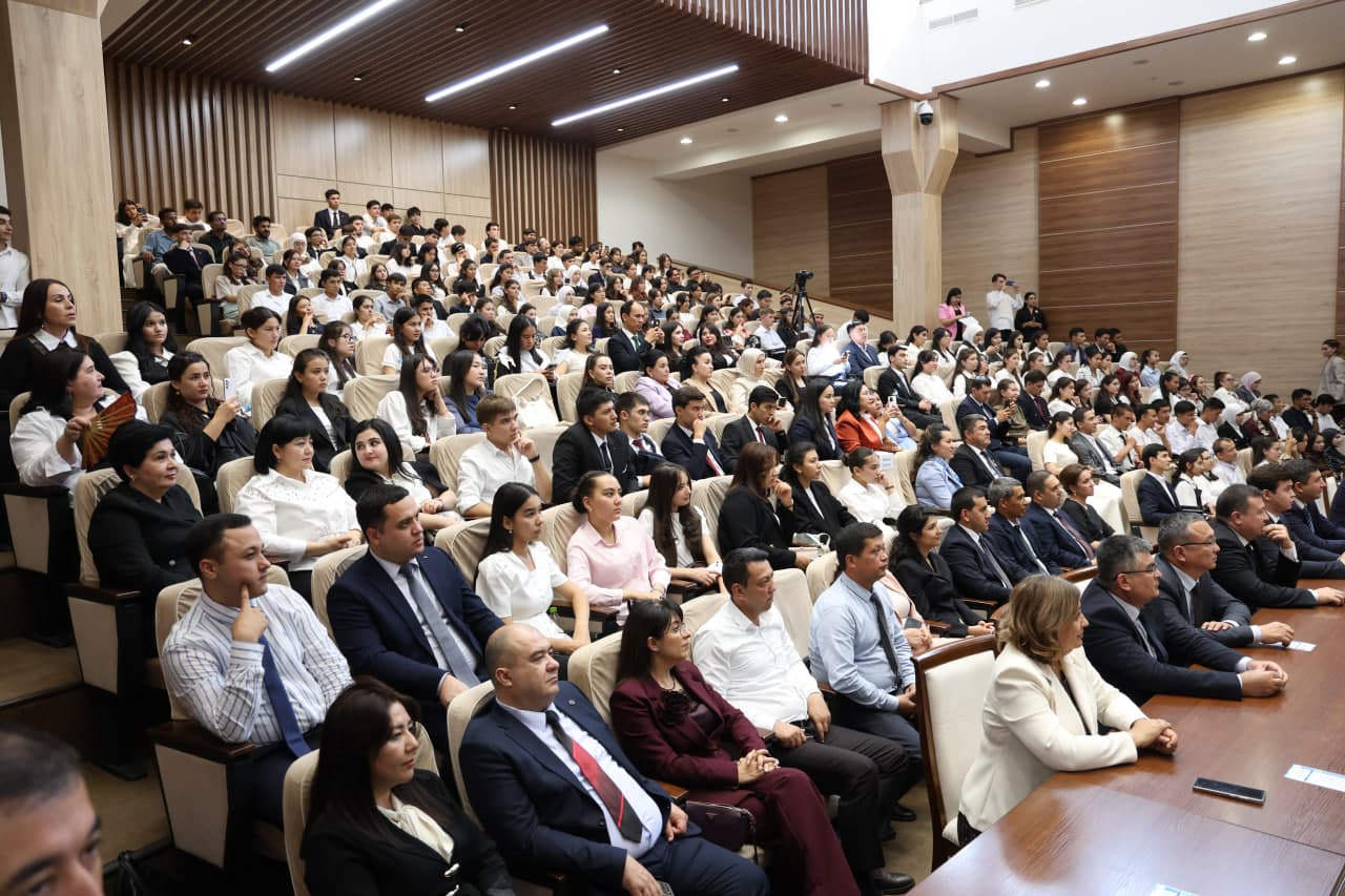 Researchers and tour guides recognised for their contribution to tourism development