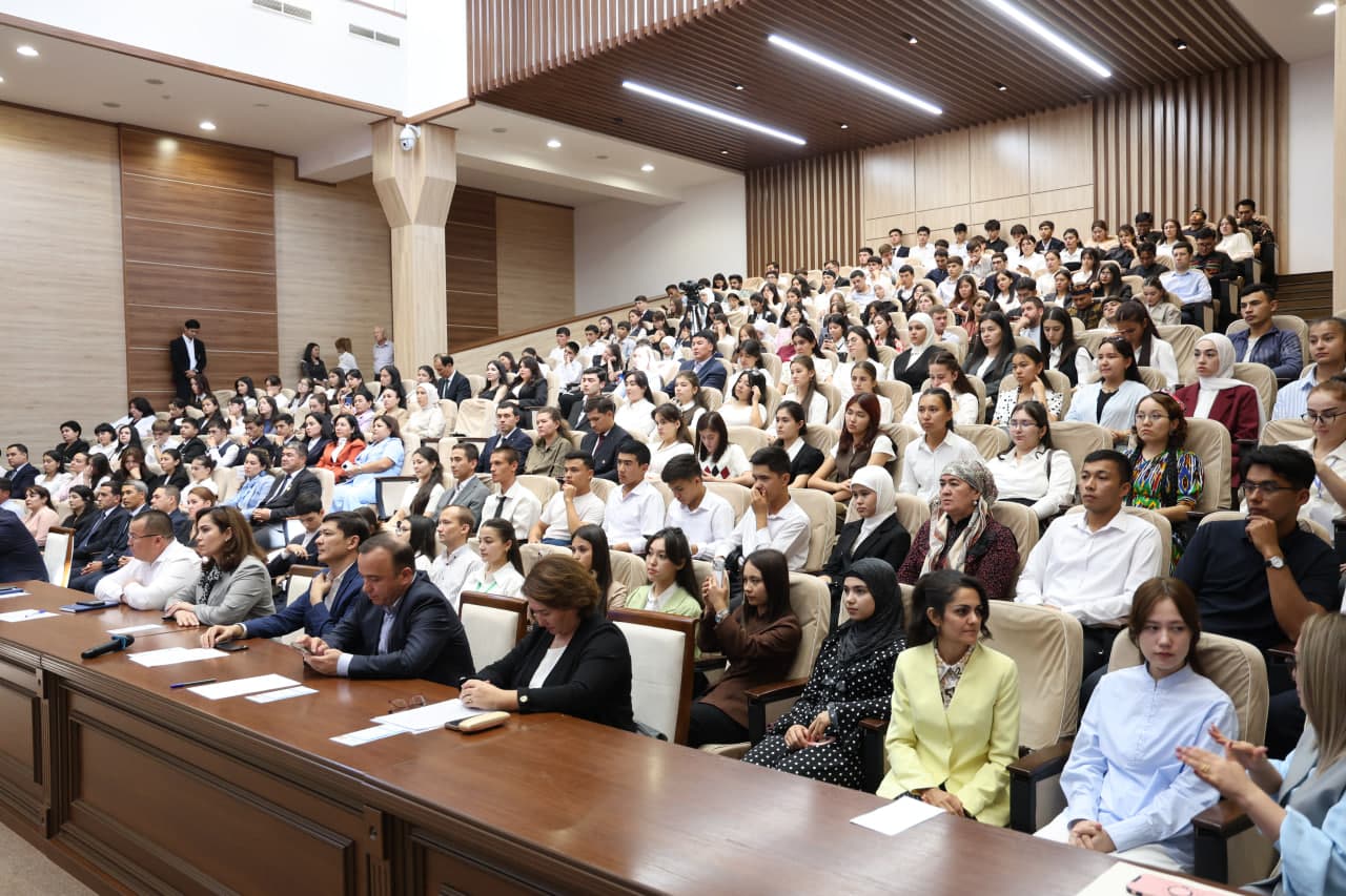 Researchers and tour guides recognised for their contribution to tourism development