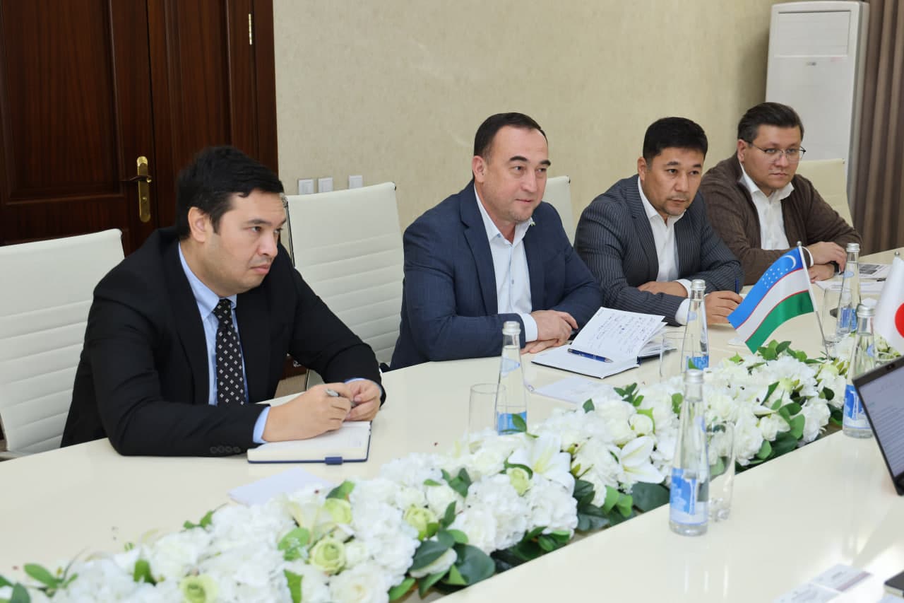 Tourism Committee holds meeting with representatives of Seibu Prince Hotels and Resorts