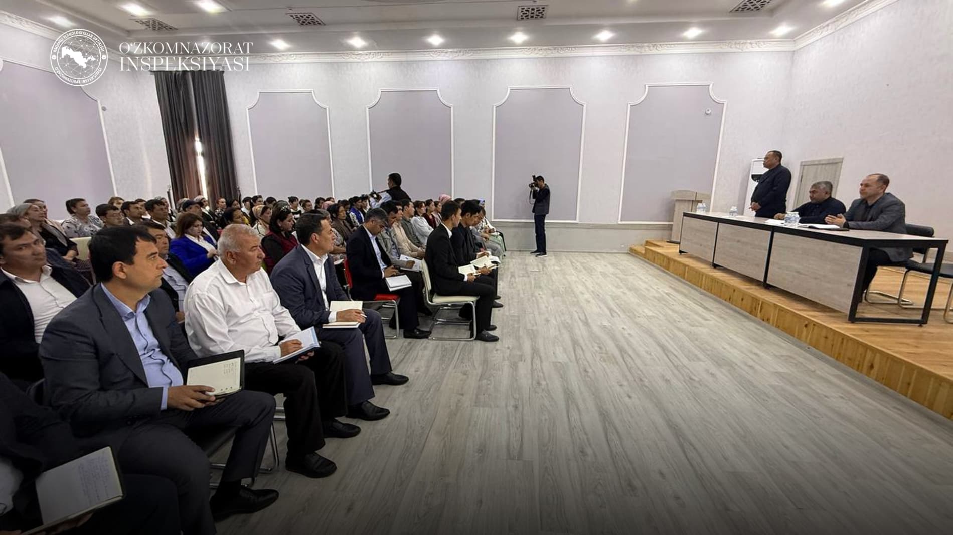 “O‘zkomnazorat” inspeksiyasi boshlig‘i Kasbi tumanida sayyor qabul o‘tkazdi