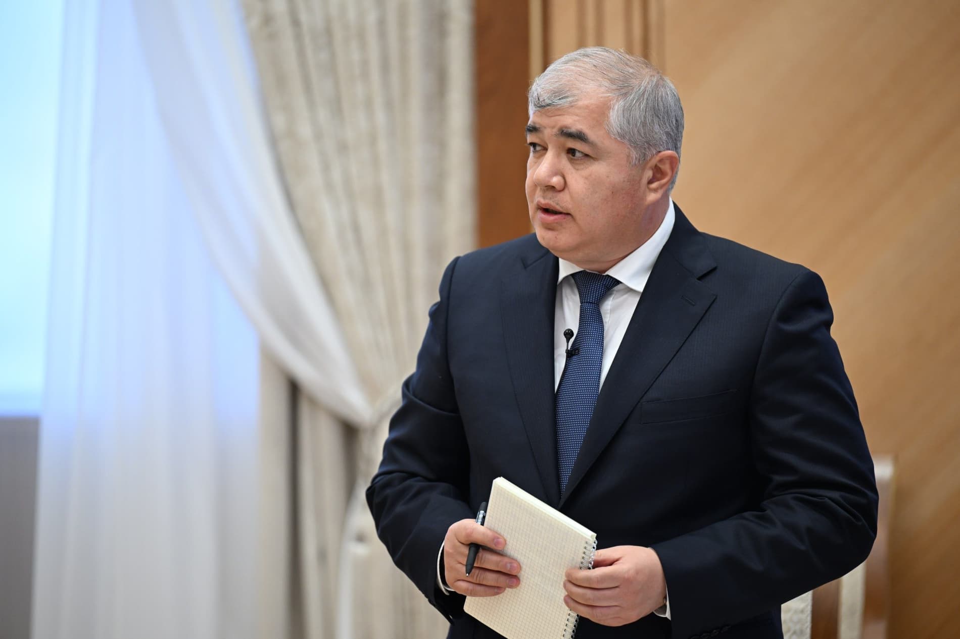 The President Reviewed Proposals on Combating Desertification and Implementing Green City Principles