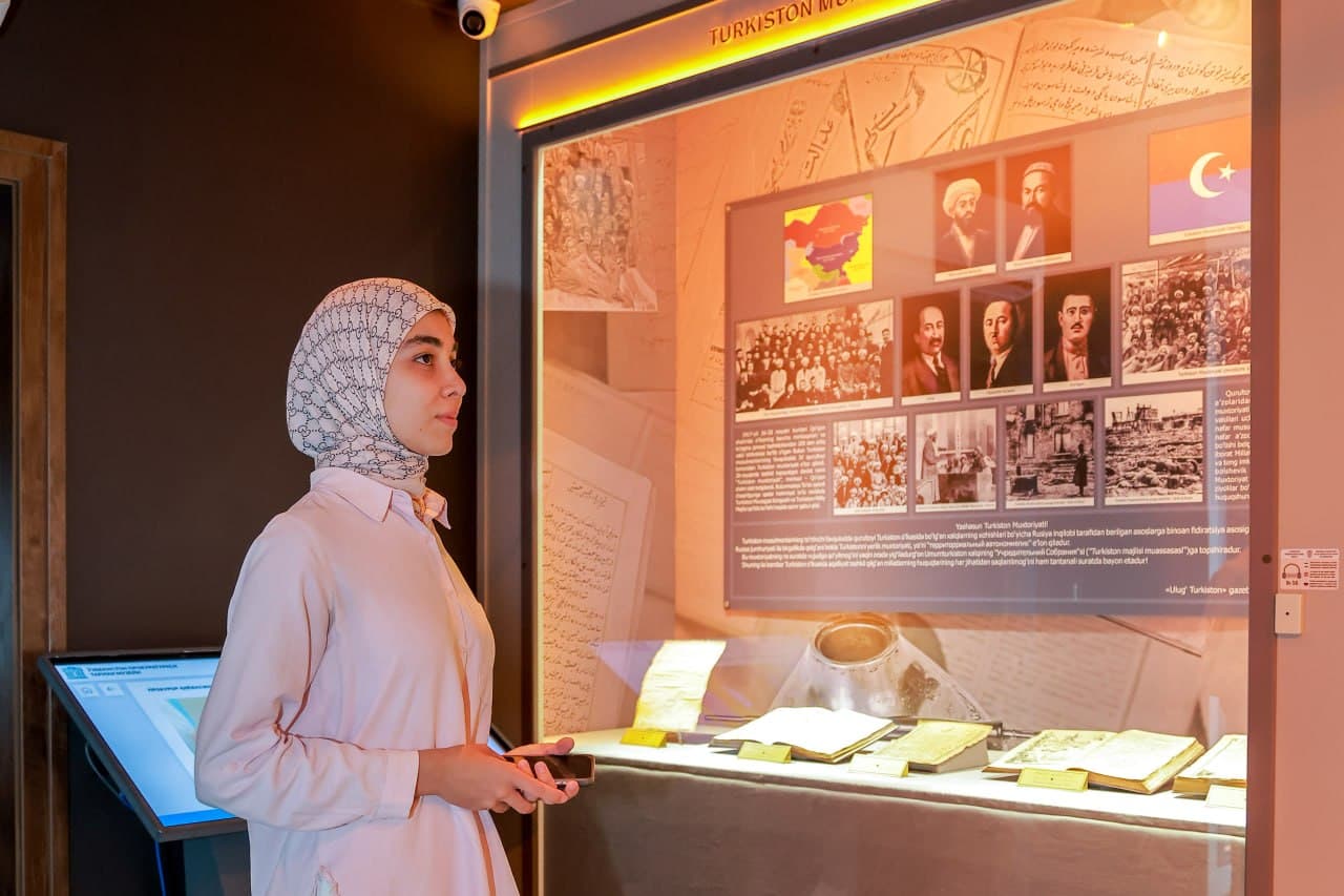 Prokuratura tarixi muzeyiga sayohat tashkil etildi
