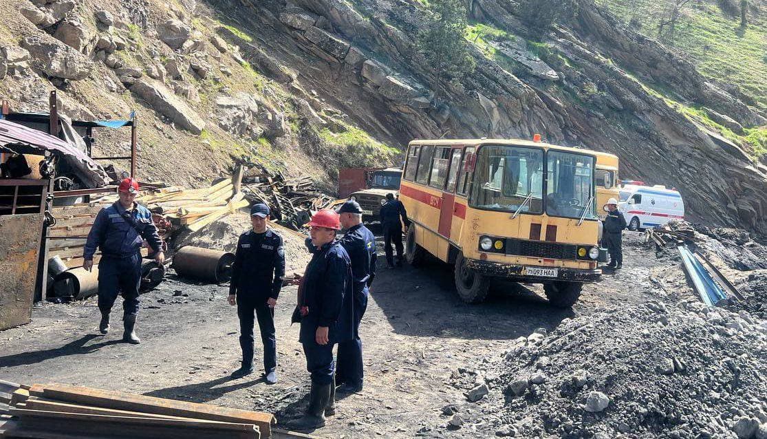 “Shargʻunkoʻmir” AJda Favqulodda vaziyatlardan muhofaza qilish va fuqaro muhofazasi oyligi doirasida maxsus taktik oʻquv mashgʻuloti oʻtkazildi